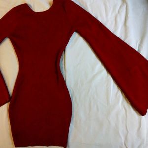 Short High-Neck with Long Bell Sleeves